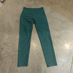 Outdoor Voices Kneecap Legging